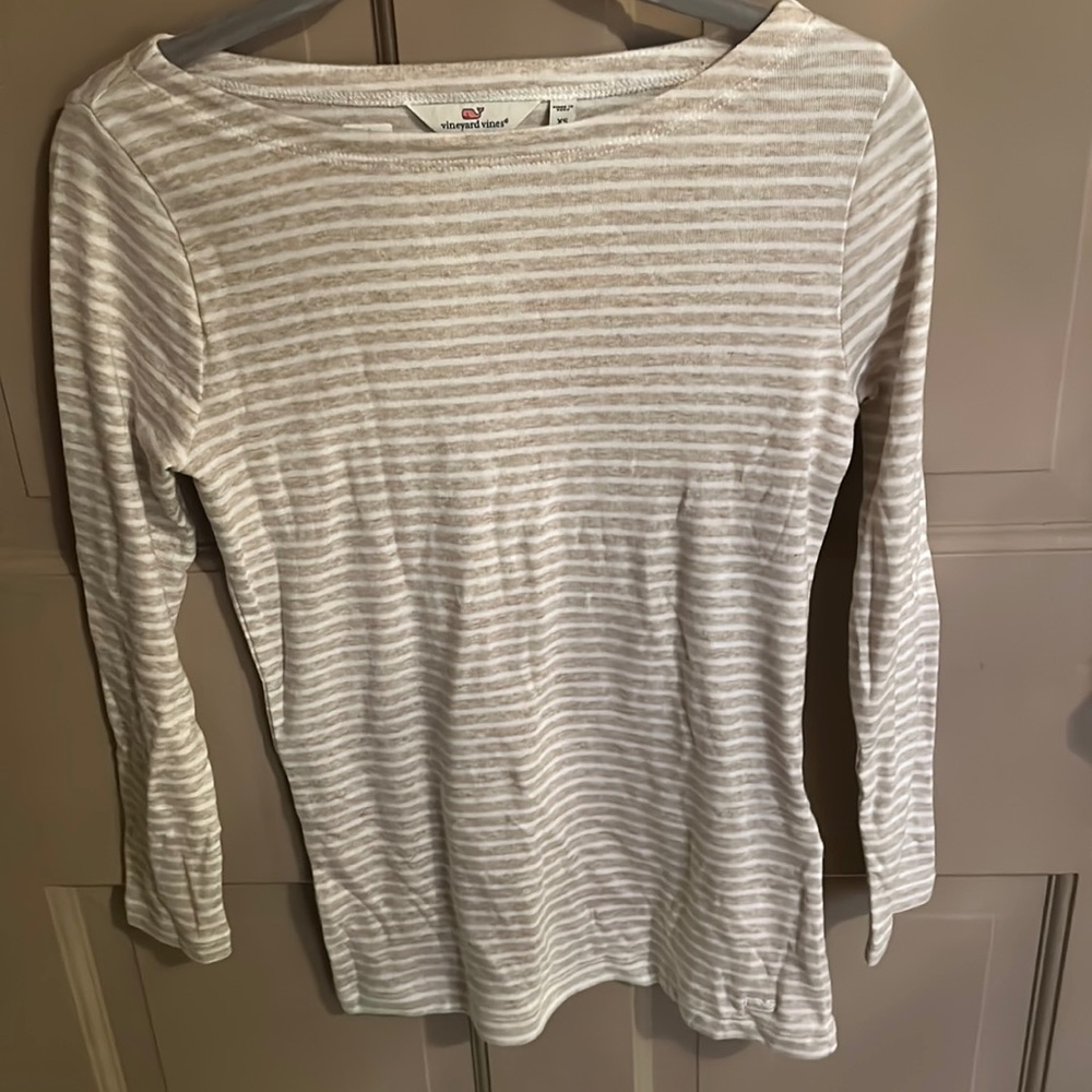Vinyard vines striped top